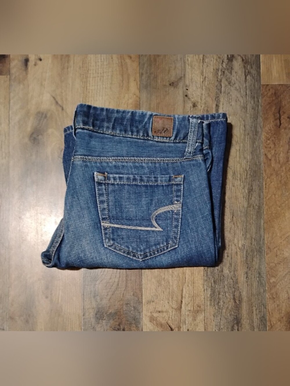 American Eagle Outfitters Real Flare Jeans Women's Size: 6